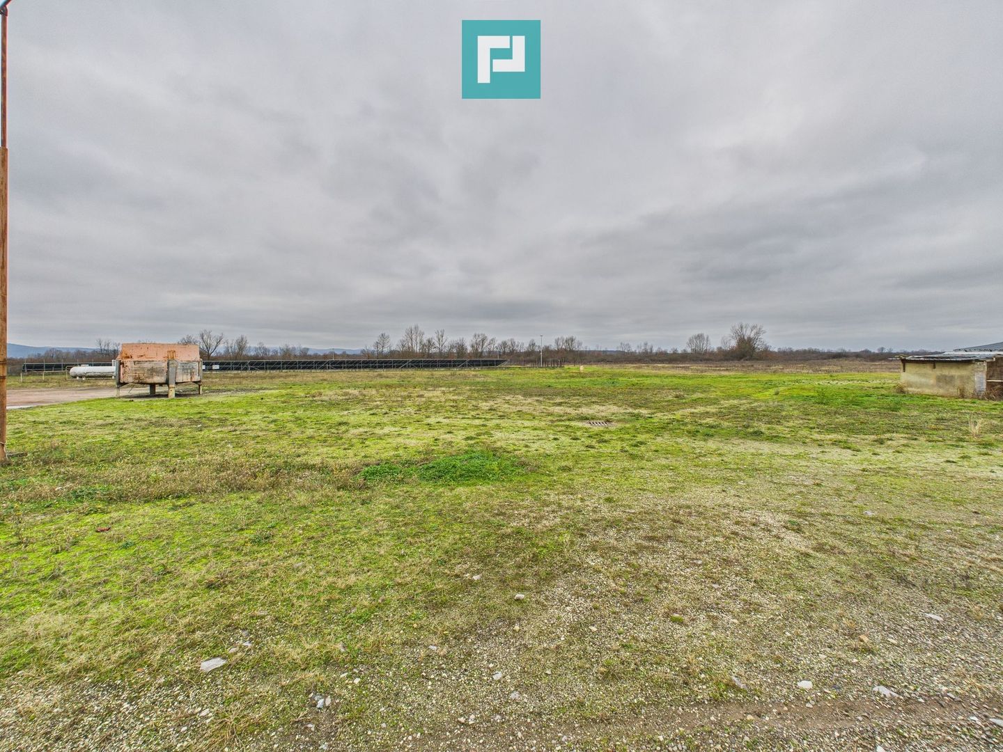 Hală de producție, cu birouri și teren, în Sebiș - Poză 61