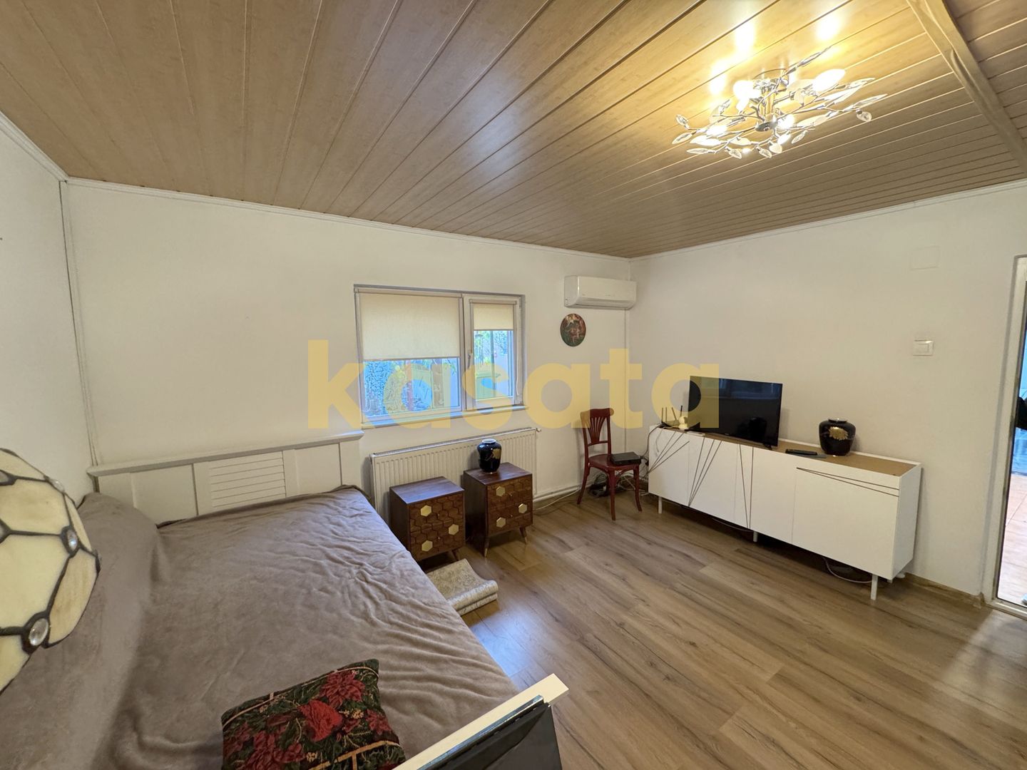 Casa 2 camere cu pivniță și pod în cartierul Bucureștii Noi - Chitila - Poză 2