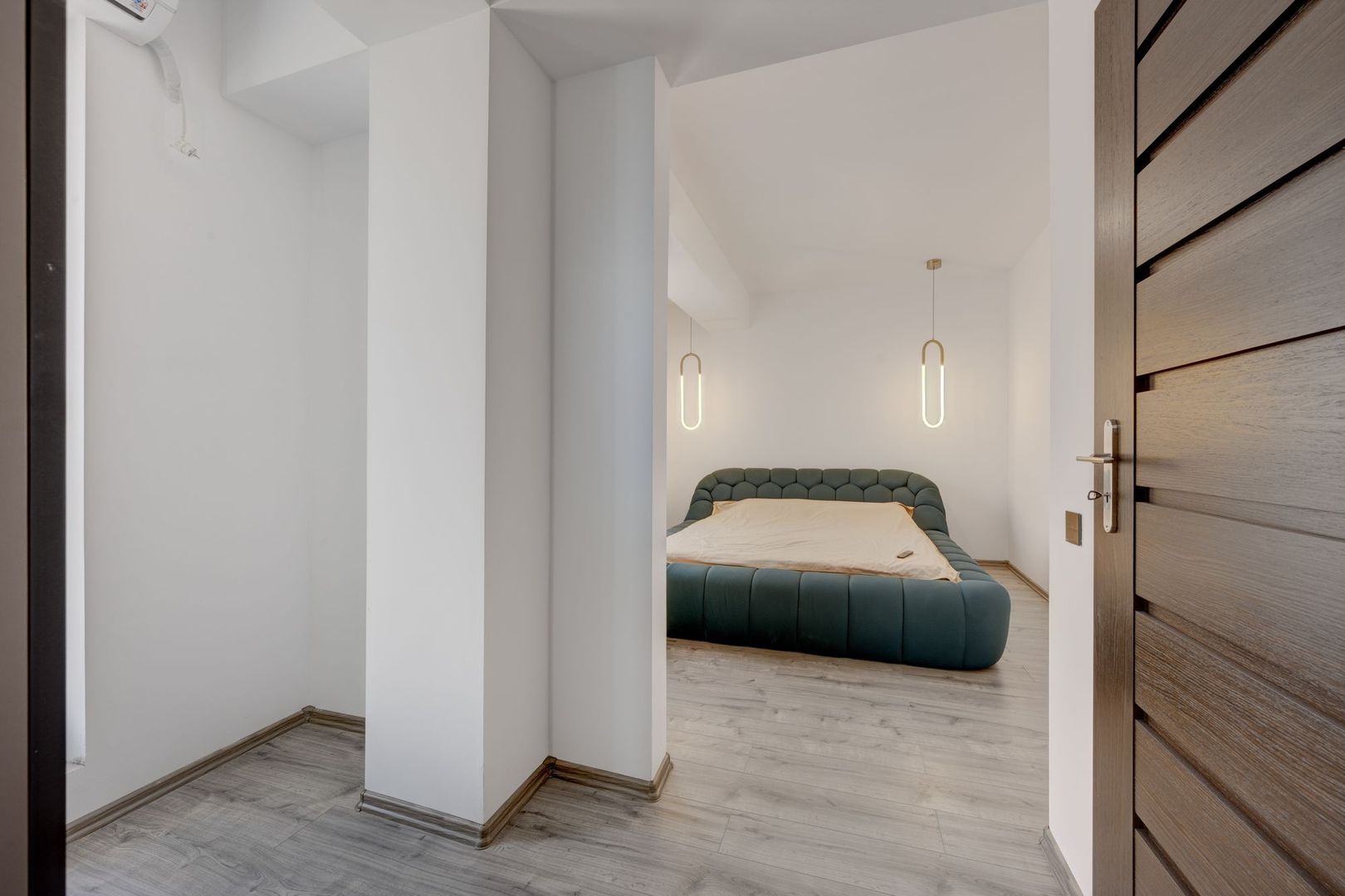 Casa Impecabila + Individuală + Decomandată in Prelungirea Ghencea ! - Poză 21