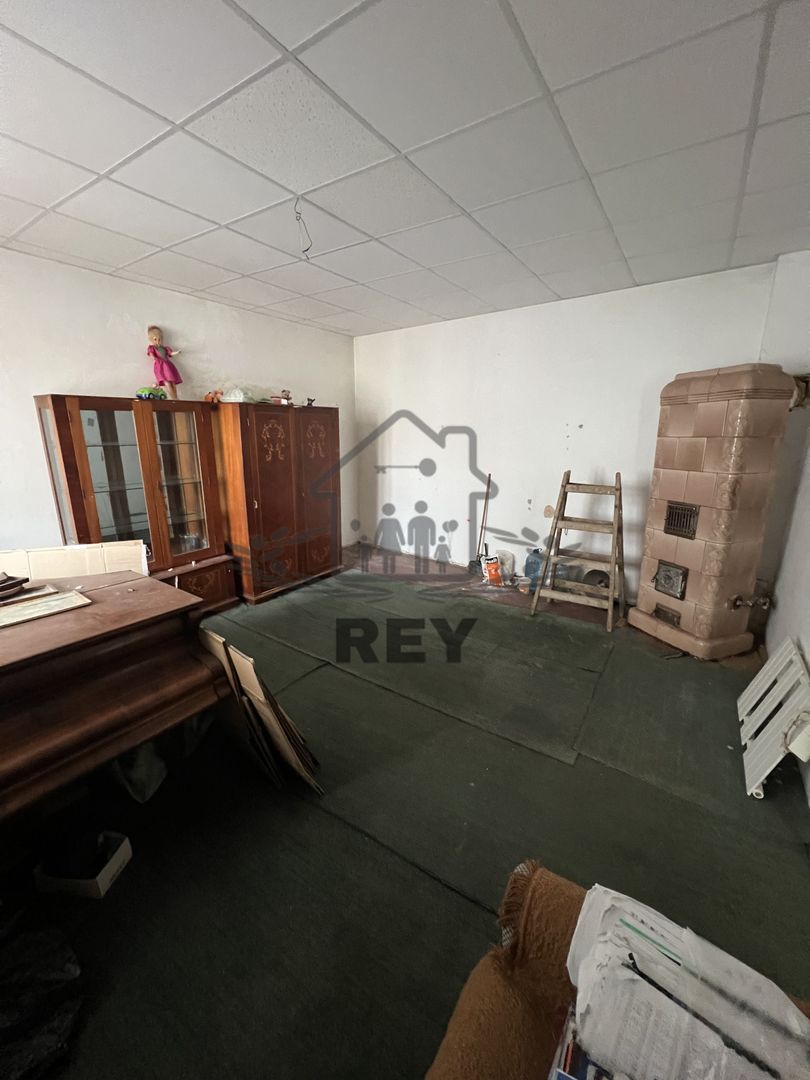 Ultracentral,4 camere , baie , bucătărie , terasă - Poză 2