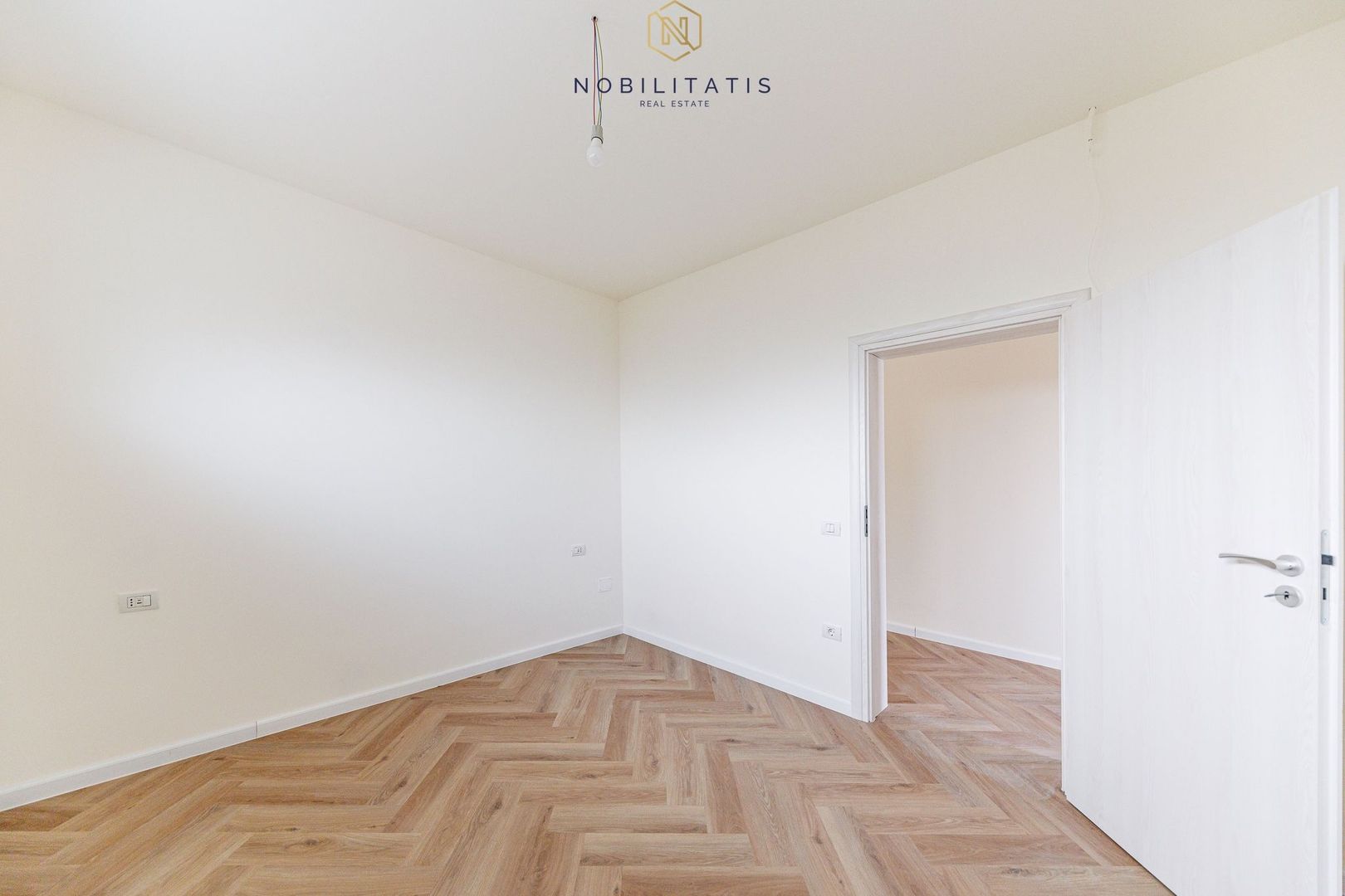 Casa tip Duplex “Mica de ea” pe Parter – Locuință Ideale pentru Familii Mici! - Poză 11