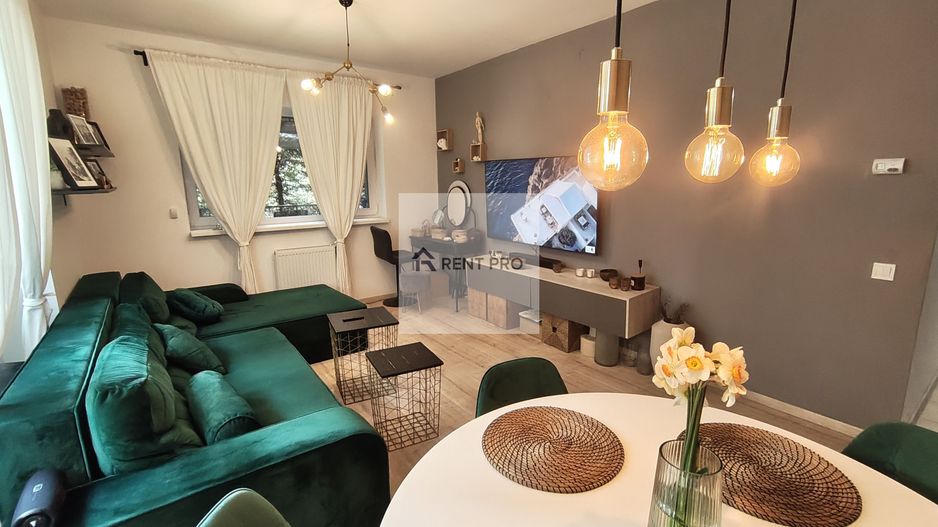 3 Camere Cu Curte Privată GranVia Park Mall Plaza Sector 6 - Poză 2