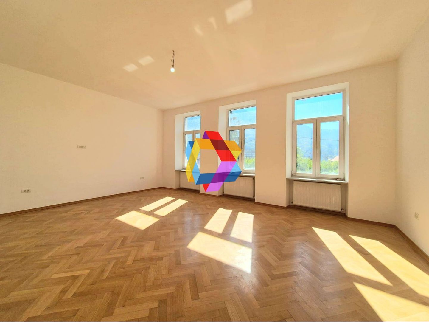 Spatiu birouri de închiriat Brasov - 80 mp # plus-imo.ro - Poză 2