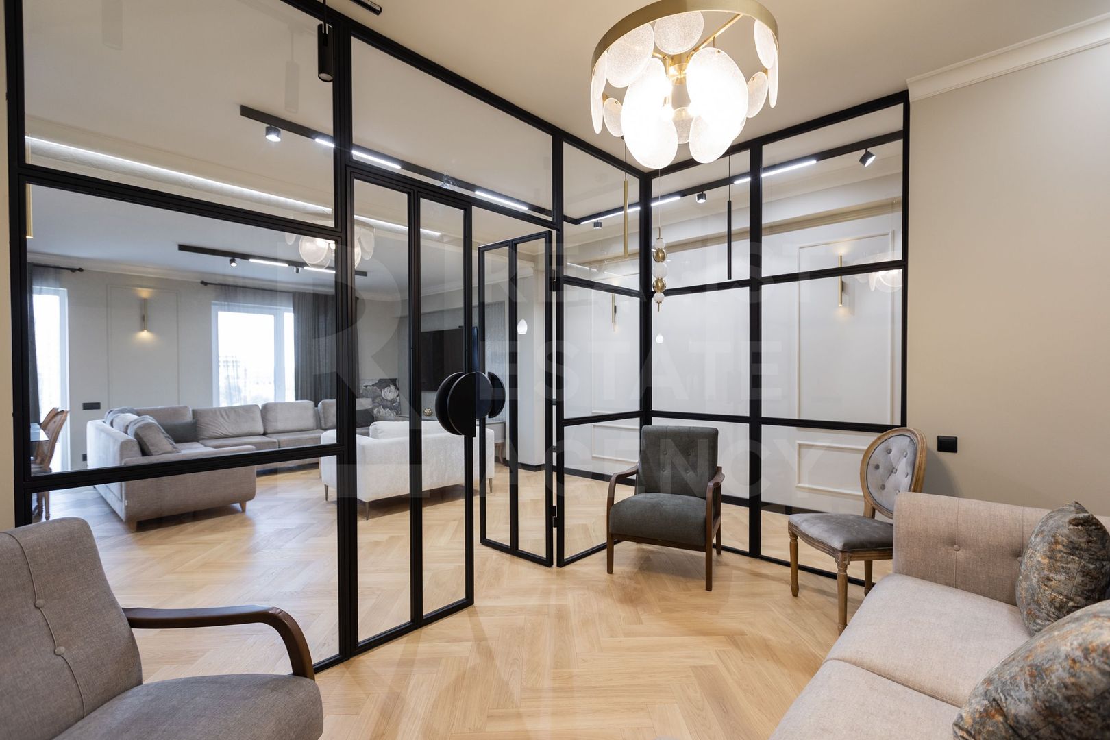 Chirie, apartament, 3 camere, strada Tricolorului, Centru - Poză 11