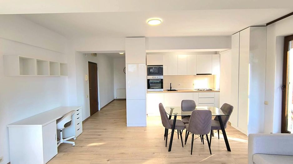 REA1026305 Apartament 2 camere cu loc de parcare si boxa incluse I Zona Baneasa - Poză 2