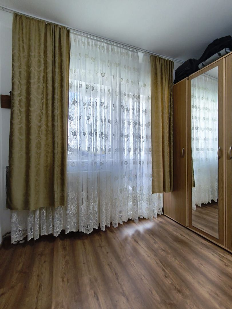 Soarelui-Parcul Pădurice | 2 Camere | Renovat complet | Centraa proprie | Etaj 2 - Poză 9