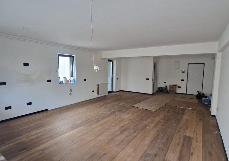 De inchiriat spatiu/ garsoniera in zona Obor NEMOBILAT - Poză 2