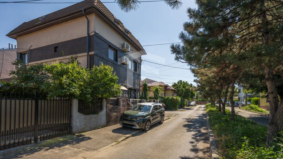 VILĂ CU PERSONALITATE ȘI ISTORIE Ploiești – Strada Sighet nr. 6 - Poză 41