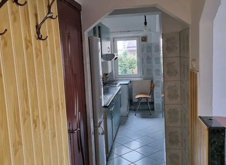 BRASADAS vinde ap 3 cam etaj 4/4 70mp Micro 16. - Poză 3