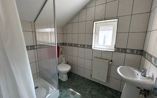 Casă 200 mp de închiriat – locație premium, ideală pentru afaceri diverse - Poză 11