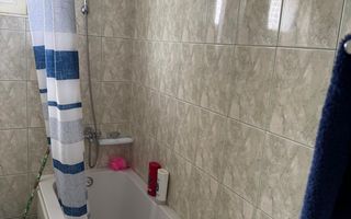 Apartament o cameră, 46mp, balcon, zona Farmec - Poză 6