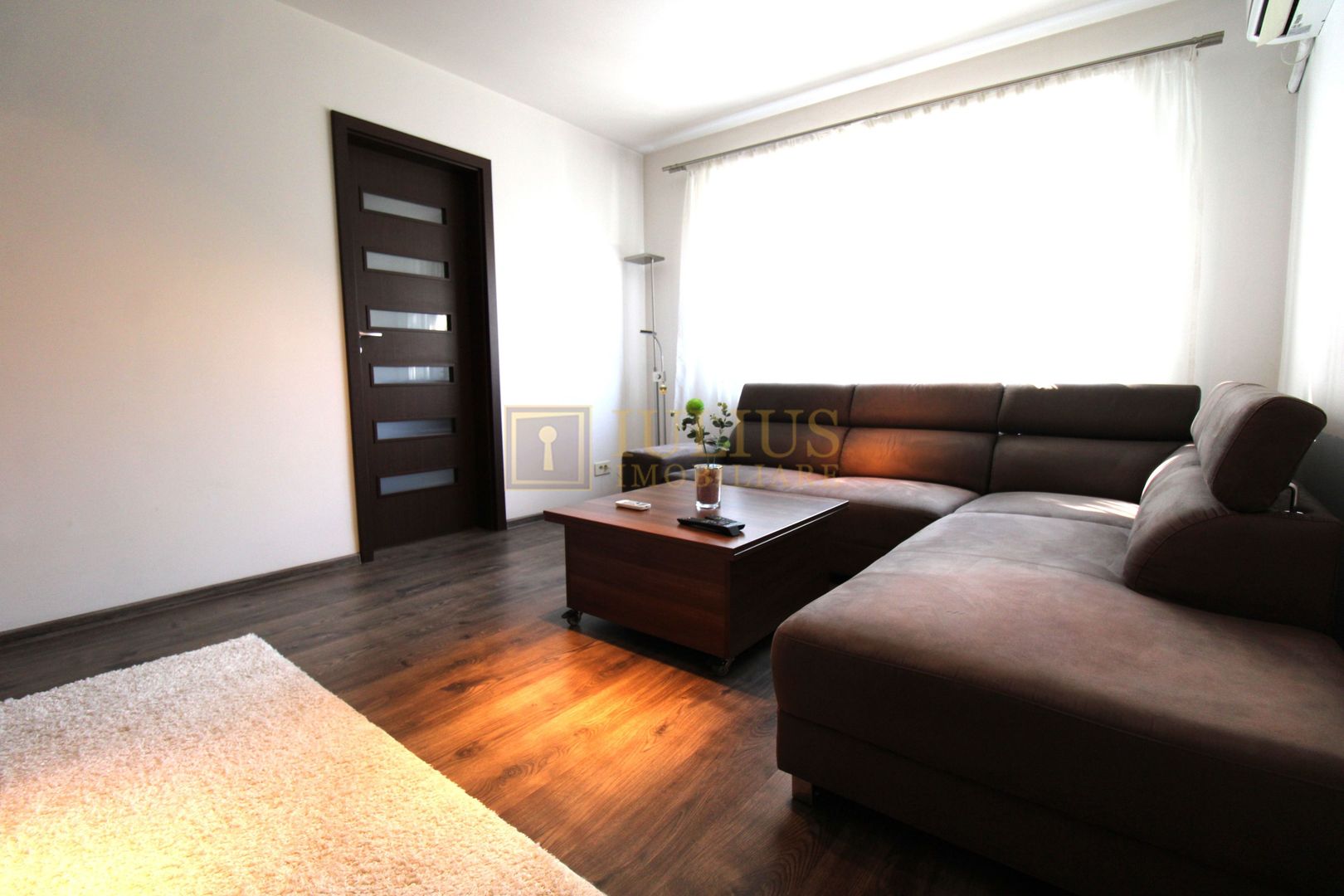 Apartament in zona Gheorghe Lazar - Poză 4