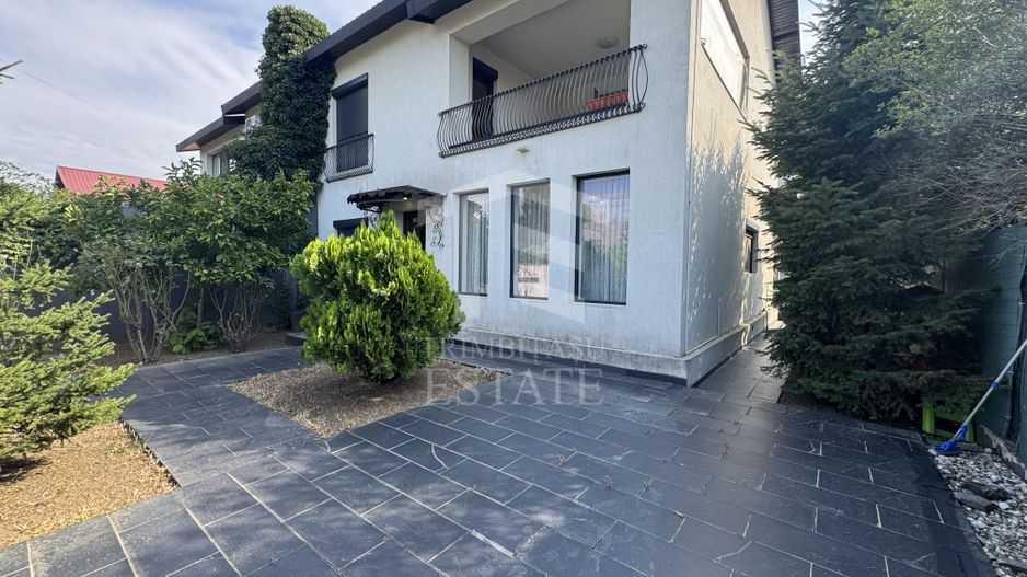 Domnesti Duplex 4 Camere 160 mp - Poză 1