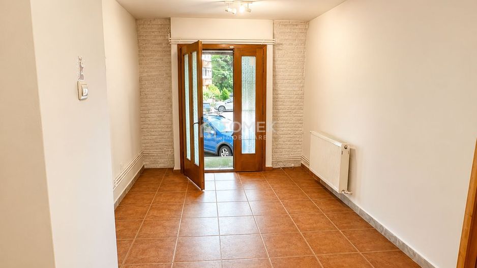 Spatiu comercial/birouri Calea Bucuresti7 zona Judetean - Poză 9