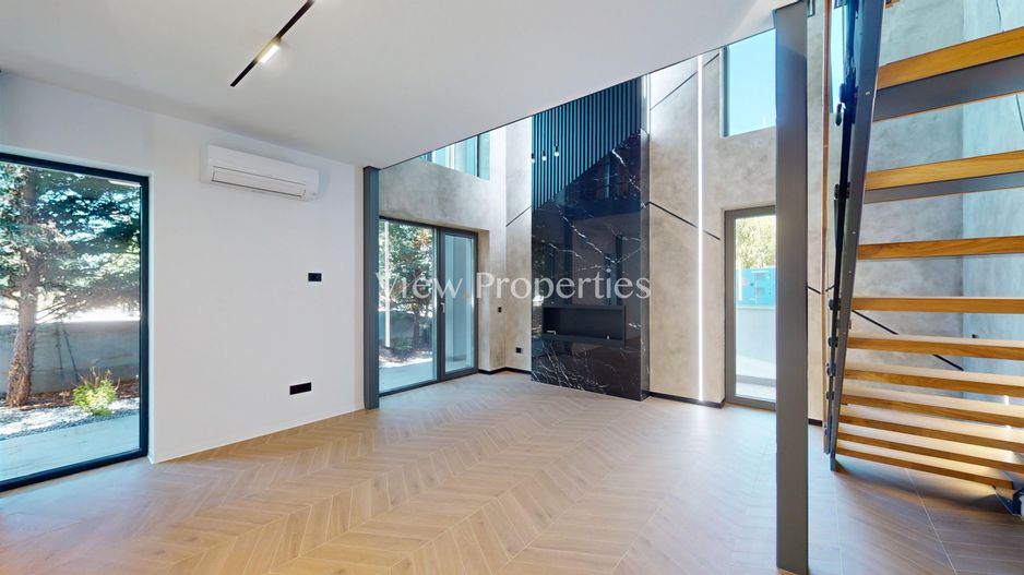 Loft Spectaculos cu Design Industrial - Poză 2