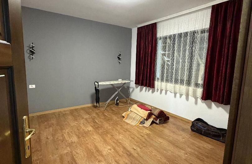 Casa noua in localitatea Carandeni - Poză 8