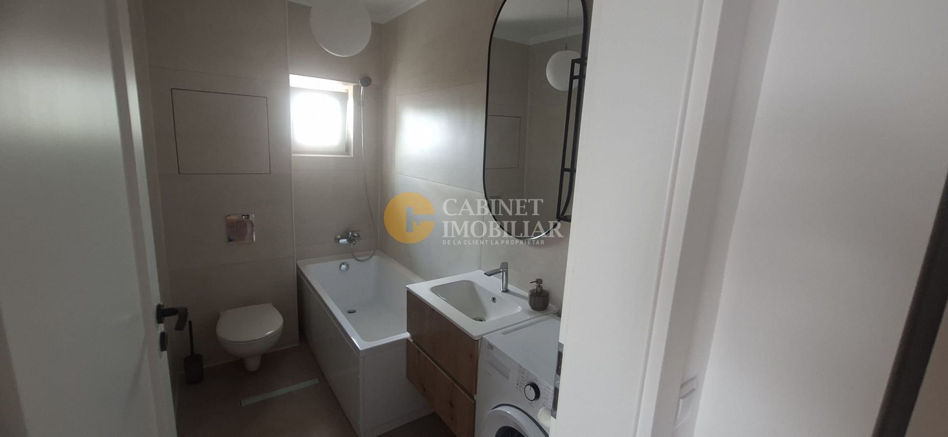 Ultracentral – Apartament 3 Camere Decomandat "La Cheie", Renovat 2025 - Poză 13