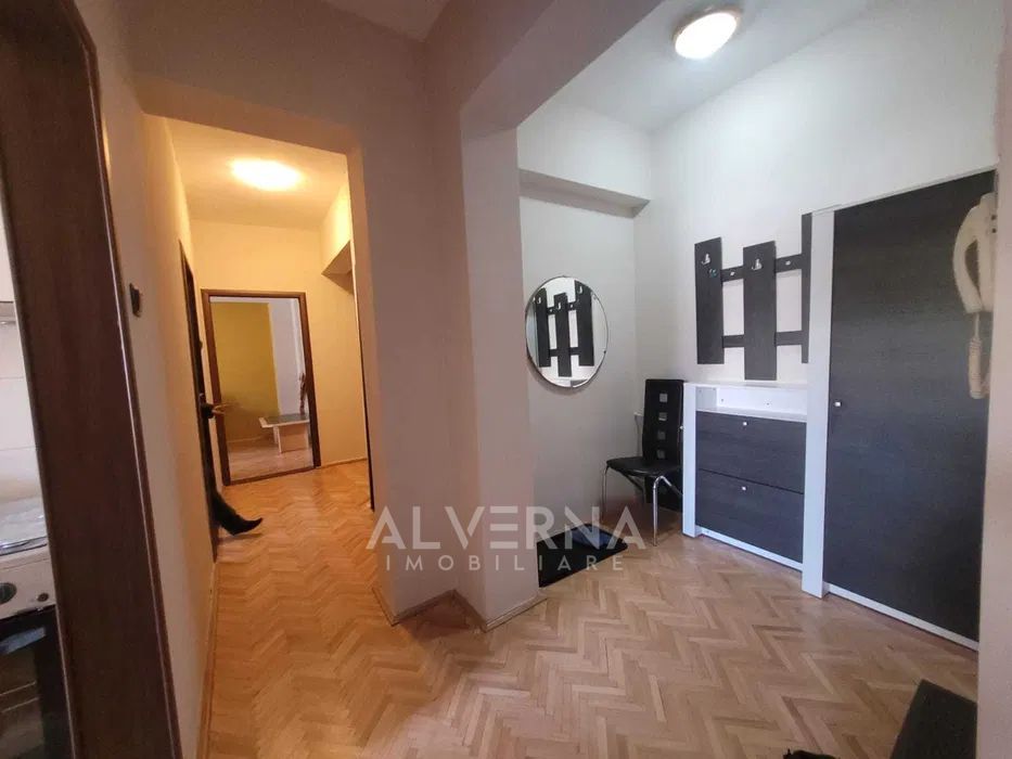 Apartament 3 camere | 70 mp | balcon | parcare | zona centrala - Schiță 9
