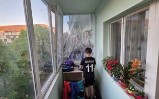 Vand Apartamnet 2 camere decomandat - Poză 4