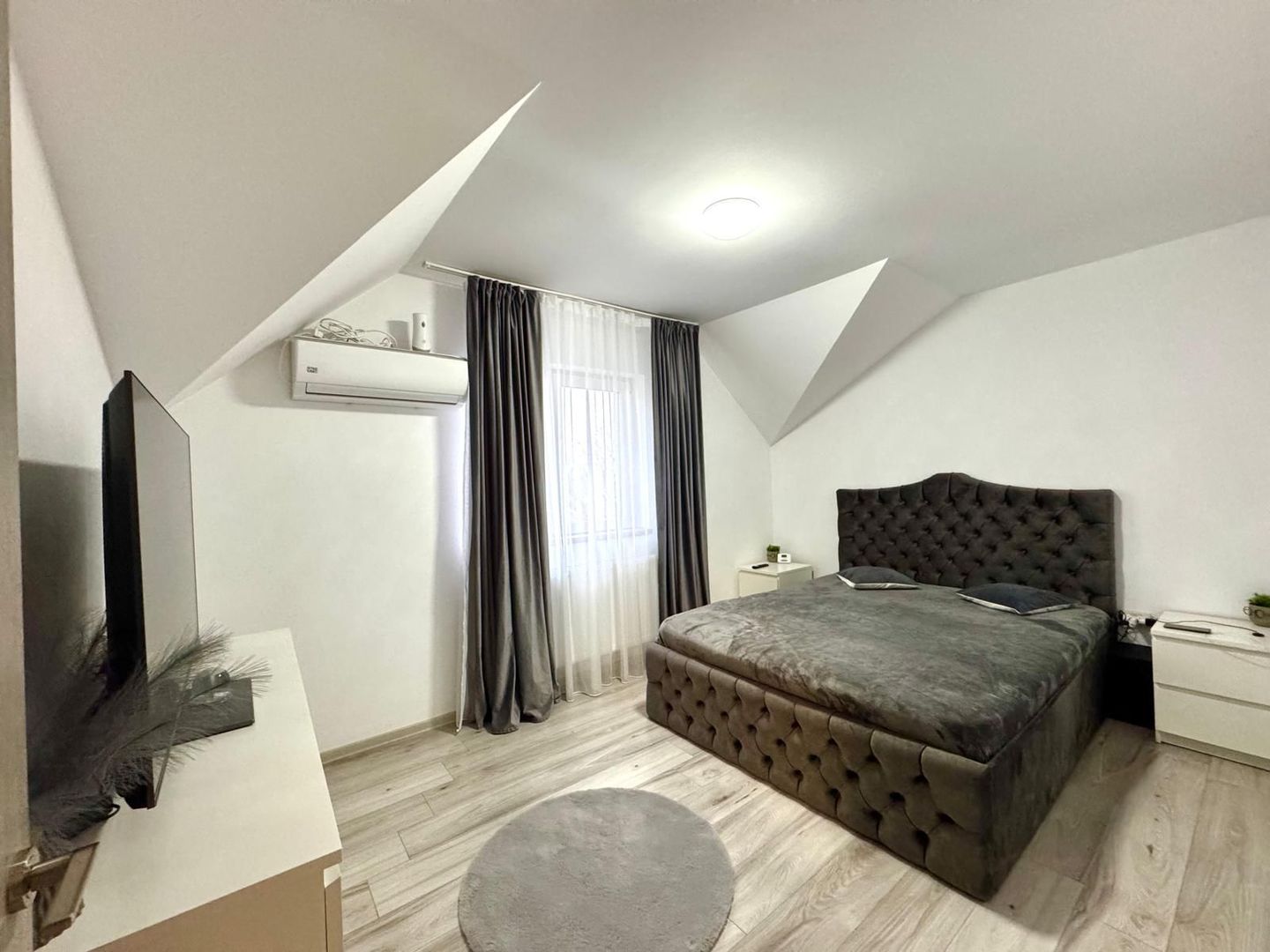 Super Pret - Duplex  4 camere - pozitie excelenta - Utvin  Comision 0% - Poză 12