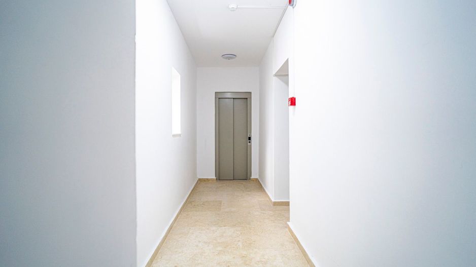 2 camere 52 mp+42 mp terasa, parter, Bloc finalizat, centrala, bucatarie inchisa - Poză 4