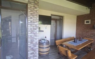 🏡 Casă elegantă cu 3 dormitoare | 109 mp utili | teren 300 mp - Poză 1