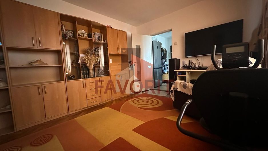3 camere | centrala proprie | mobilat si utilat | zona excelenta | - Poză 3
