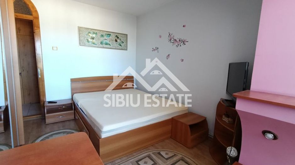 Apartament de vanzare cu 3 camere, decomandat -55 mp. balcon, pivnita - Poză 13