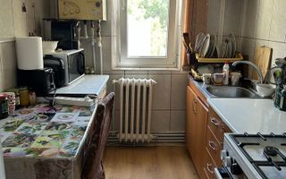 APARTAMENT 3 CAMERE SEMIDECOMANDAT - PACURARI - Poză 4