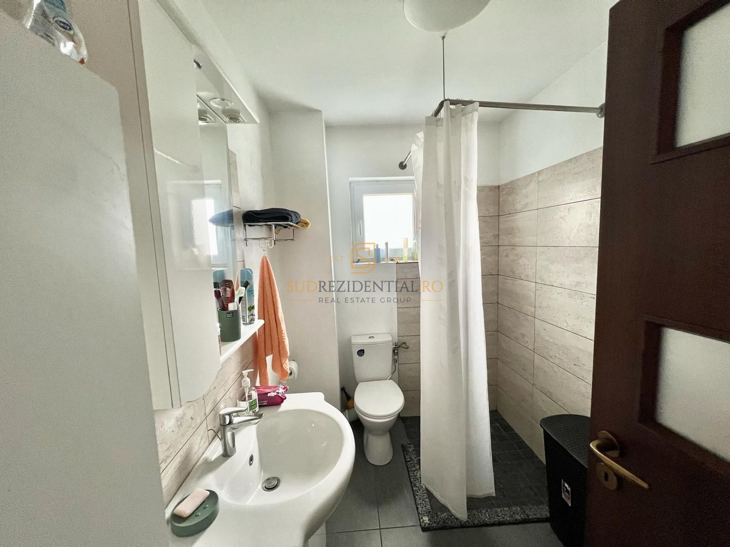 🏡 Casă individuală de vânzare –Berceni | 4 camere | Teren 300 m - Poză 11