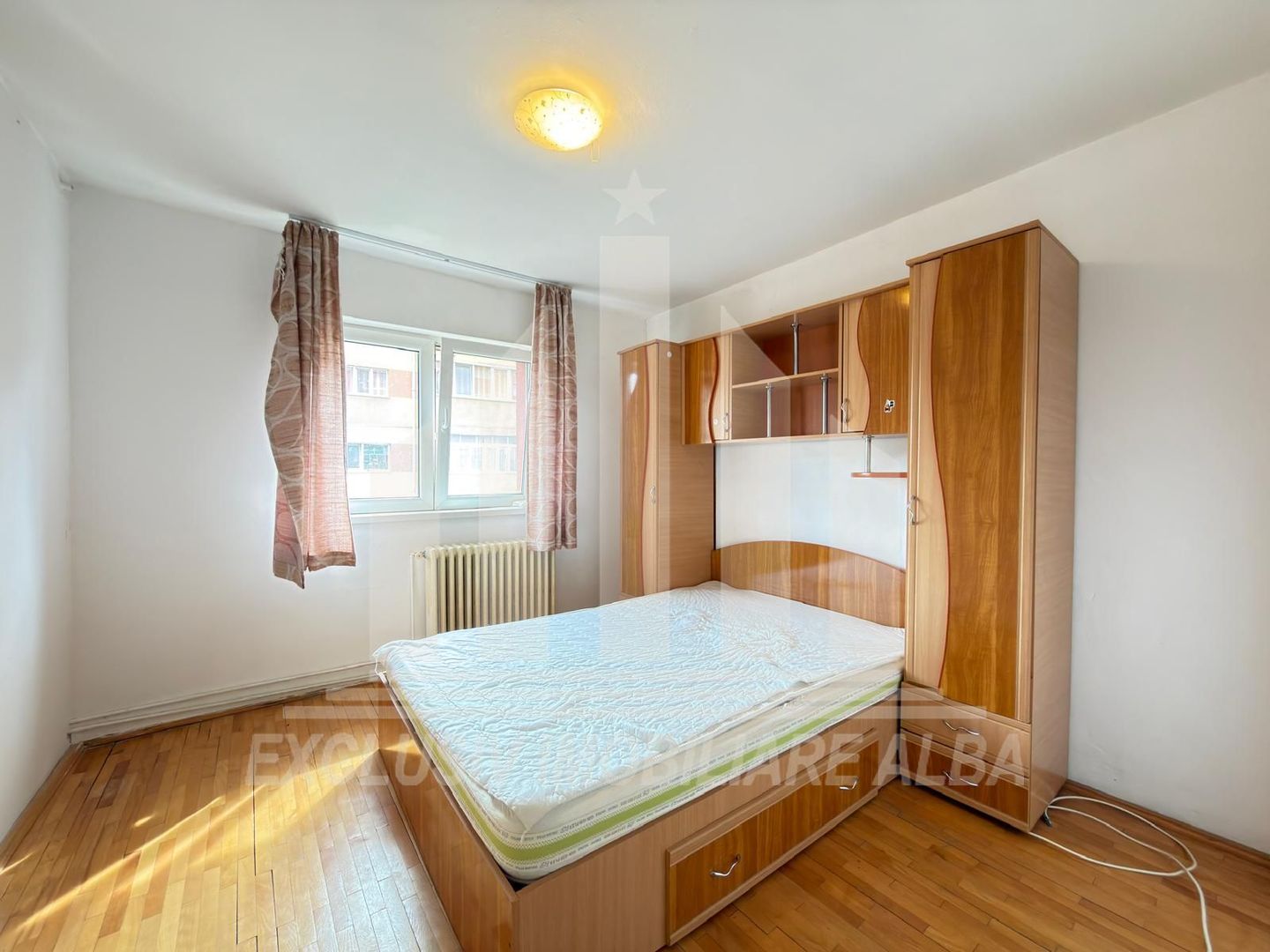 Apartament 3 camere decomandate | 63 mp | Etaj 2 | Cetate - Poză 4