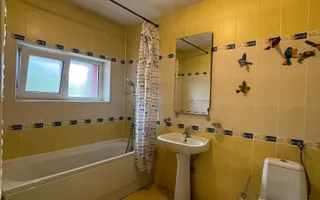 Casă cu 6 camere, 320 mp utili, gradina, garaj, zona Home Garden - Poză 22