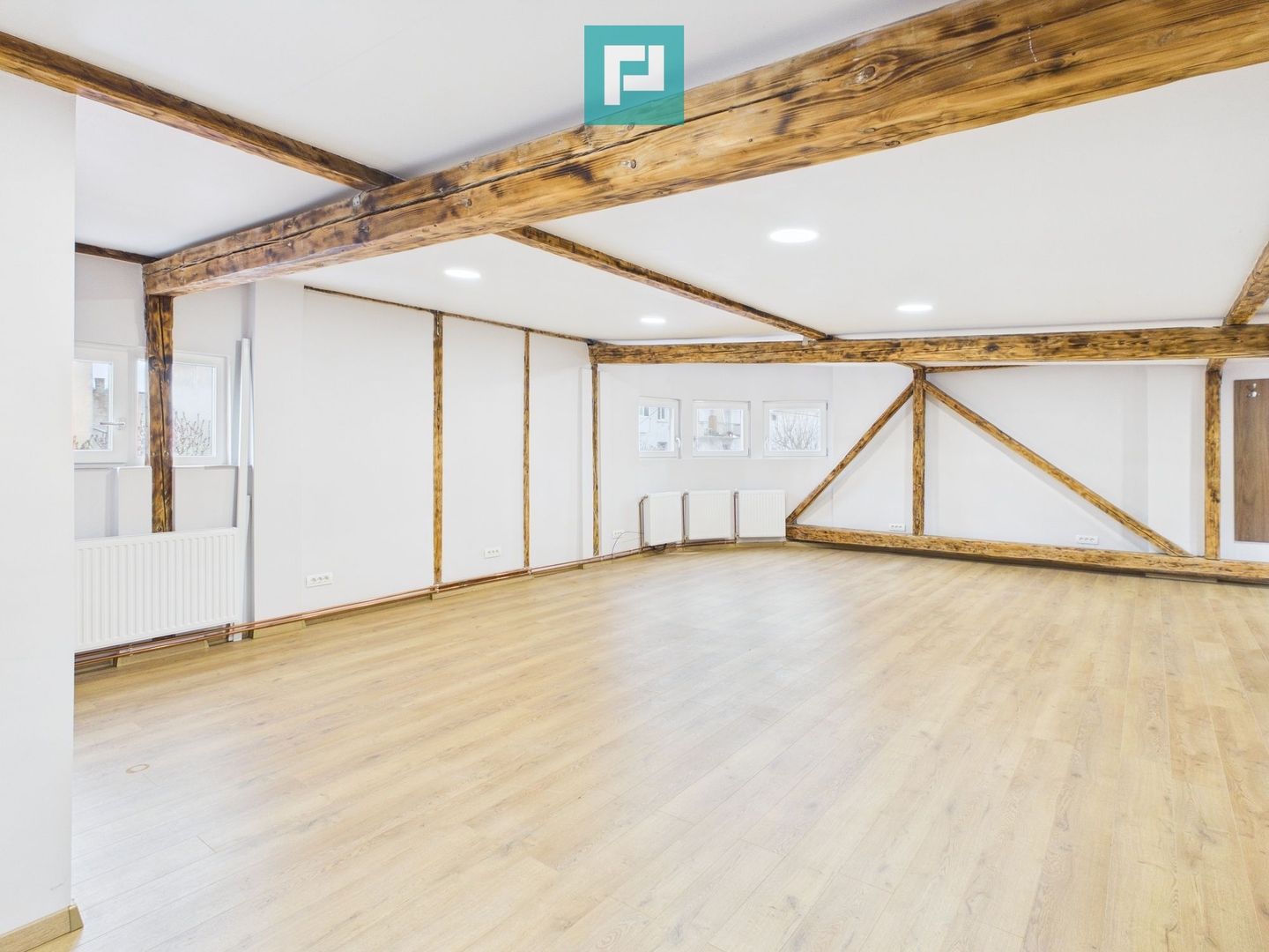 Spațiu ultracentral de 51 mp - Poză 1