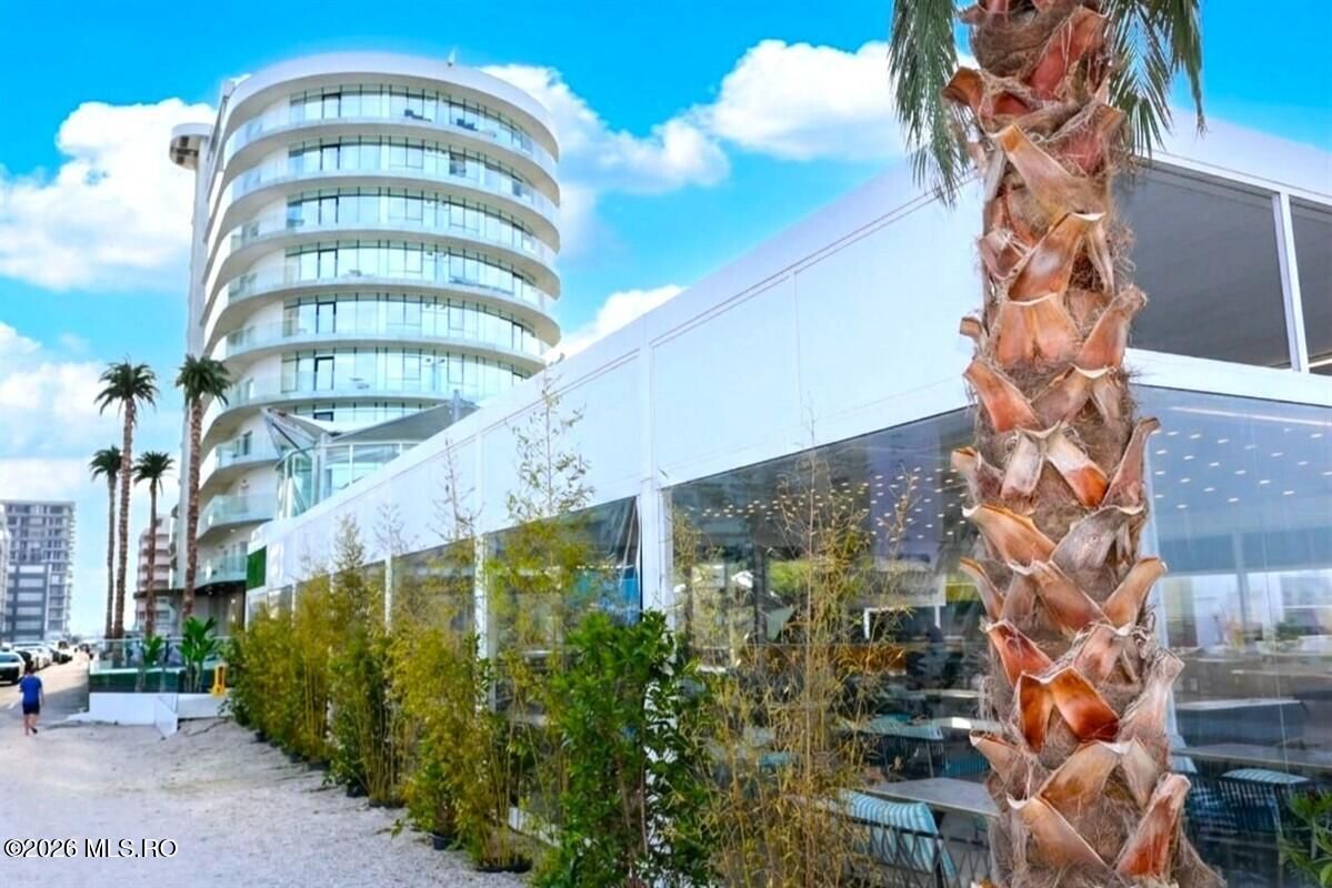 Mamaia Nord - White Tower, 2 camere, 51 mp, etajul 7, vedere la mare! - Poză 25