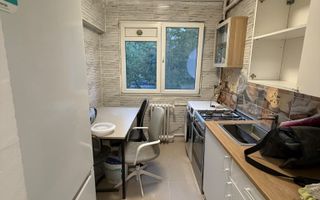 Metrou Titan - 2 Camere Decomandat Etaj 1 Renovat 2026 - Poză 10