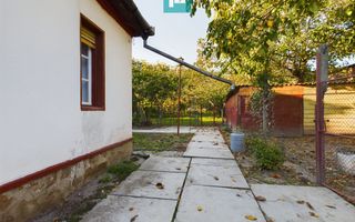 Casă cu 4 camere de vânzare în Sega - Poză 7