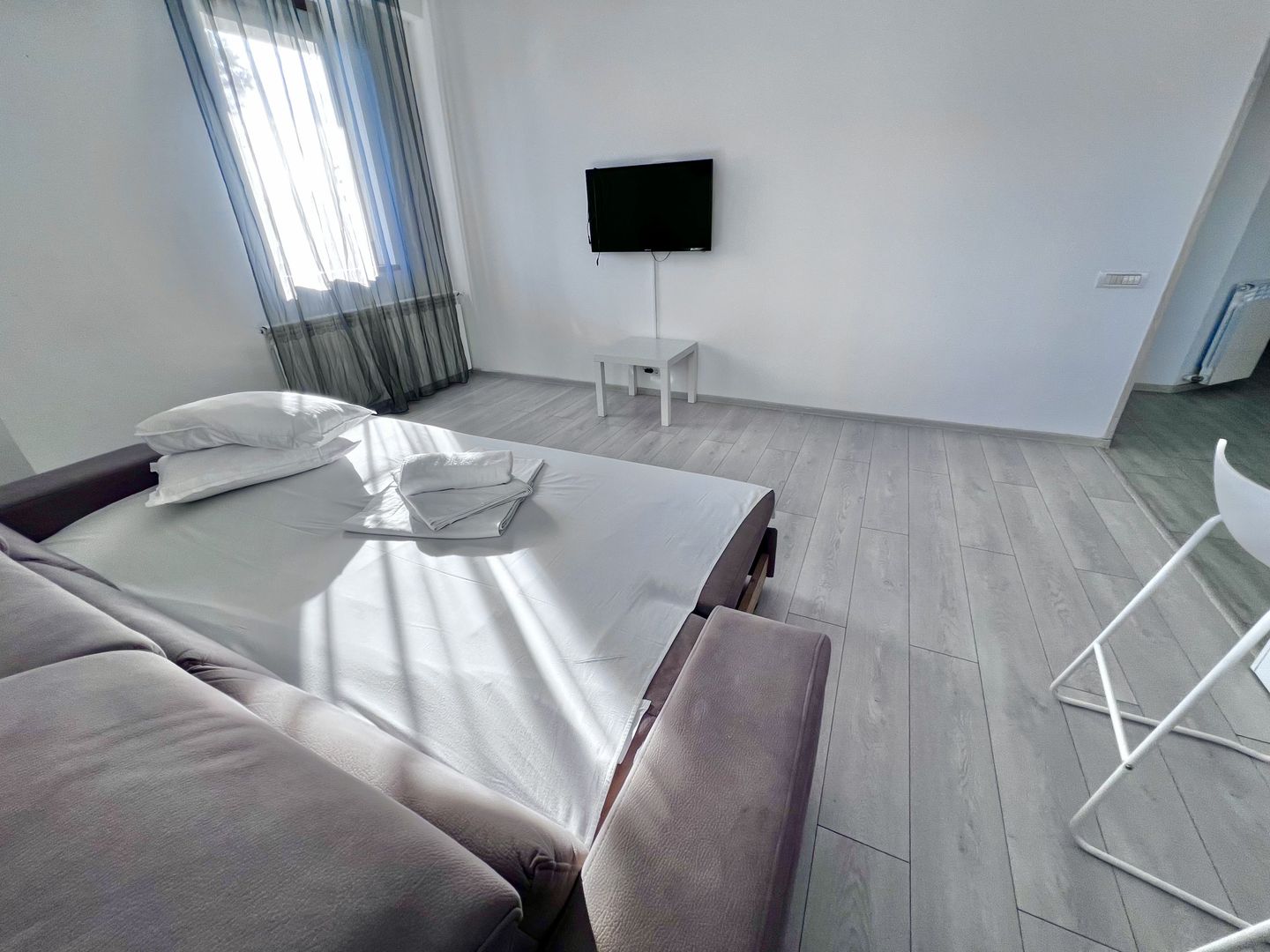 Apartament 2 camere zona Campus - Aleea Universitatii - Bloc Nou - Poză 2