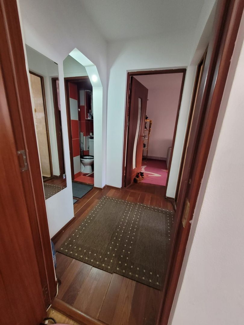 Apartament cu 2  camere,  Micro 19 - Poză 4