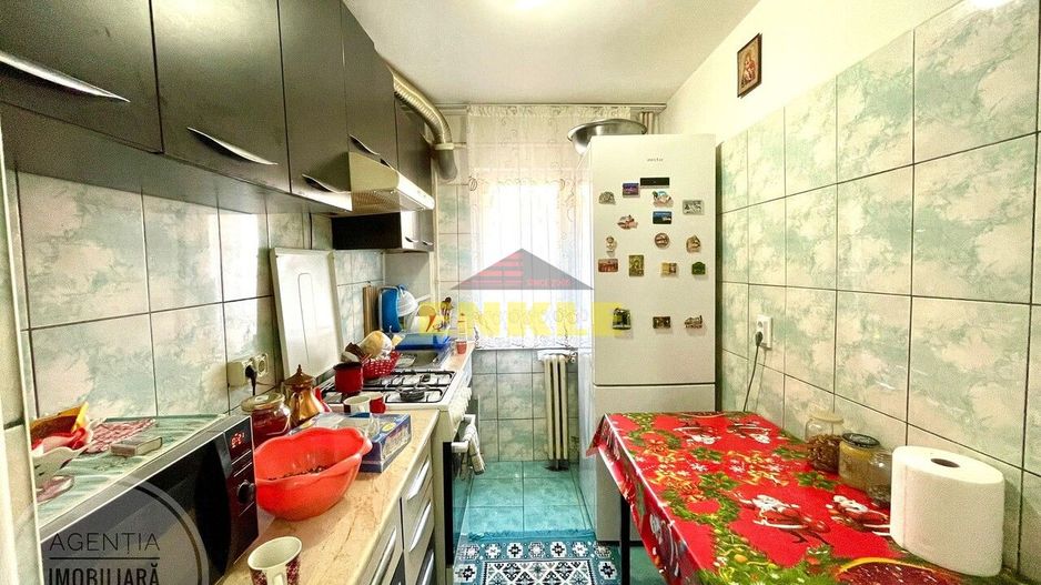 De vânzare apartament cu 2 camere semidecomandat, zona Primăverii. - Poză 6