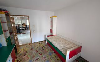 Apartament 4 camere 100 mp-balcon-parcare-beci-Central - Poză 3