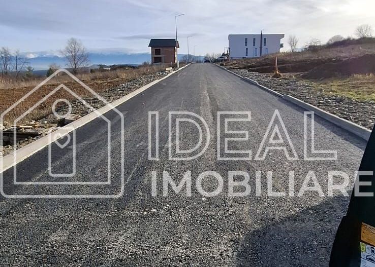 Teren intravilan 720mp cu autorizație, zona bazinul de apă - Poză 4