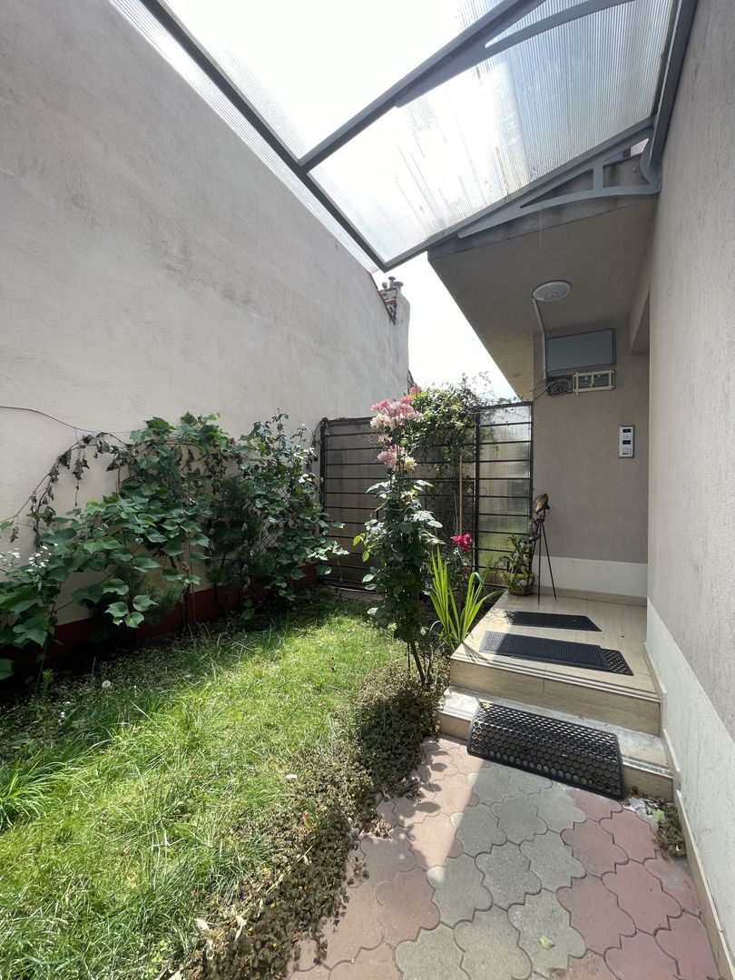 ANDRONACHE - Mentiunii | 3 camere 120mp + terasa 110mp bloc 2009 - Poză 6