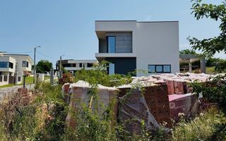 Parcelaï¿½teren intravilan cu toate utilitatile in apropierea de GARA - Poză 2