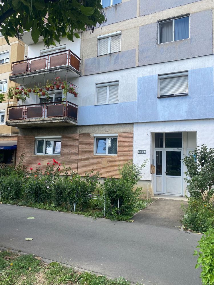 Apartament 3 camere 2 băi pe drumul careiului - Poză 1