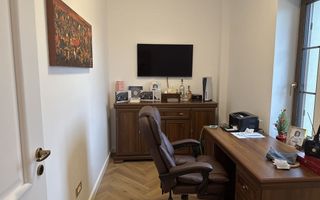 Casa garaj curte 600mp - Poză 3