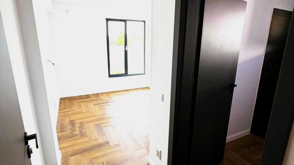 Eleganță, confort și liniște – Casă nouă în Balotești - Poză 4