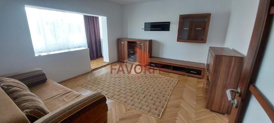 3 camere | 2 bai | Etaj 1 | Zona excelenta | - Poză 2