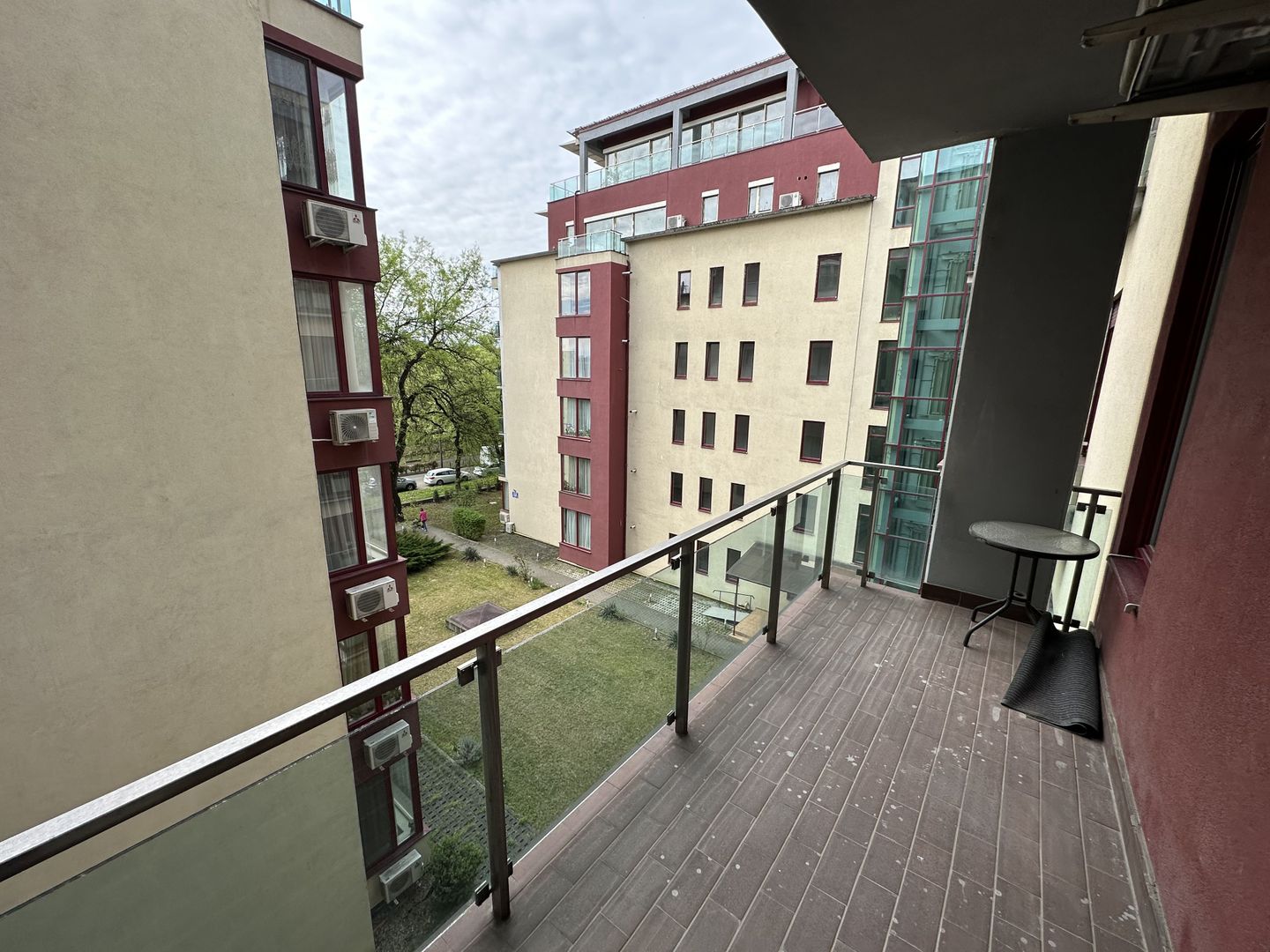 Apartament cu 3 camere - Poză 16