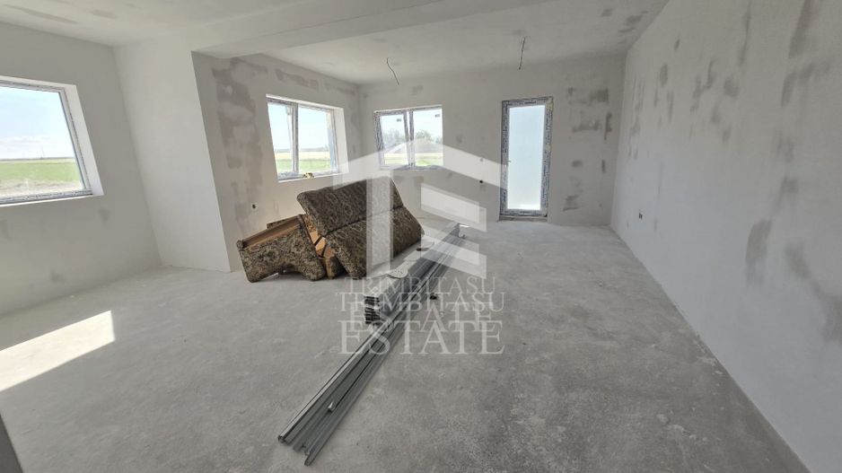 OVIDIU-POIANA- Vila tip duplex | terasa circulabila | gaz | curte - Poză 16