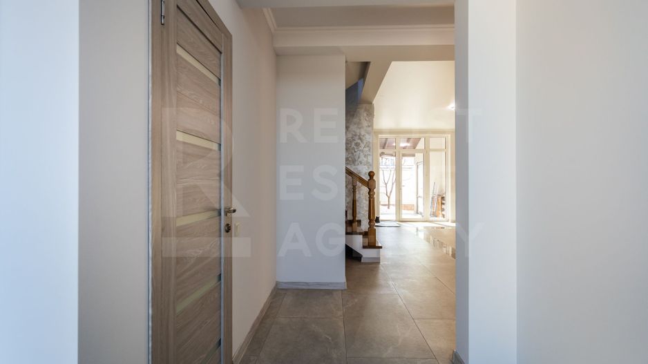 Vânzare, casă, 4 camere, str. Nicolae Dimo, or. Durlești - Poză 9